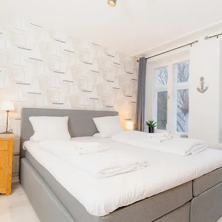 Admiralskoje Direkt Am Hafen * 弗伦斯堡